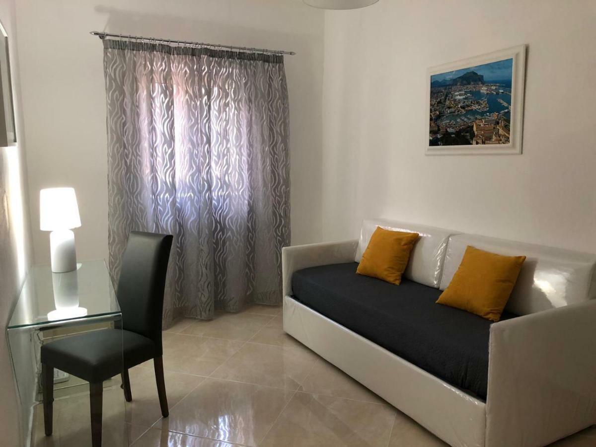Apartment Rua Formaggi Palermo Ngoại thất bức ảnh